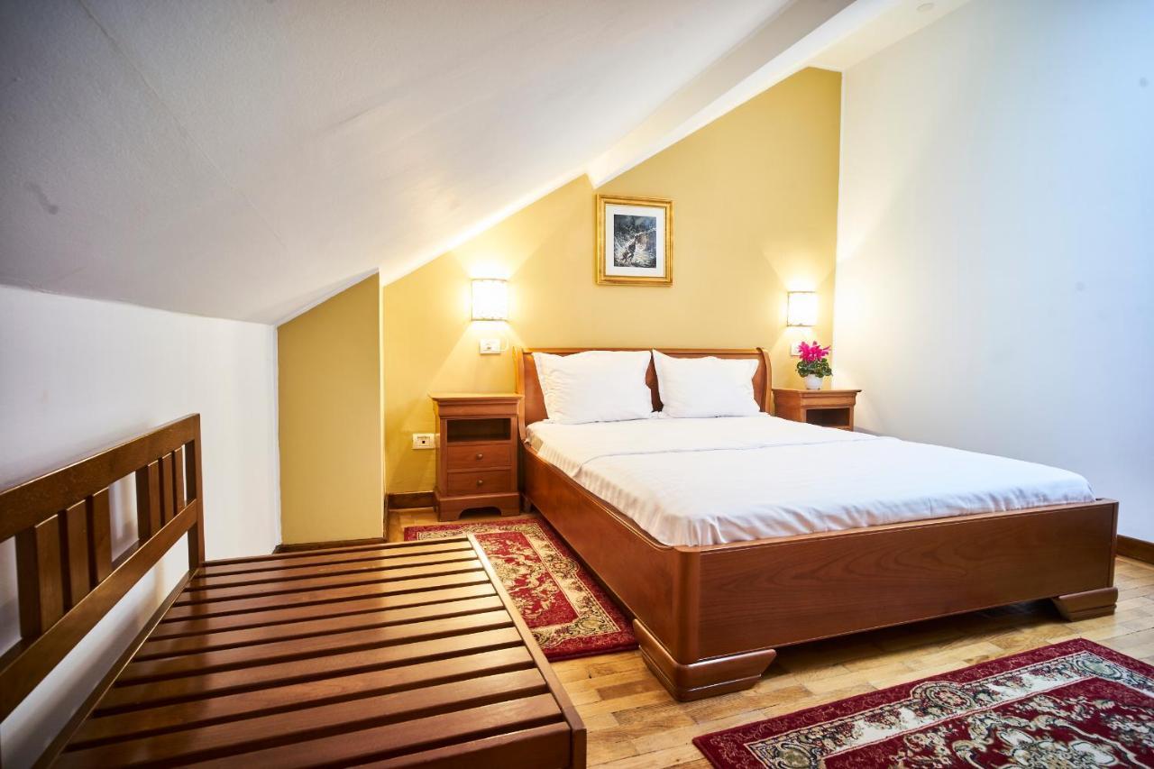 Cozy Attic Room VI Βουκουρέστι Εξωτερικό φωτογραφία